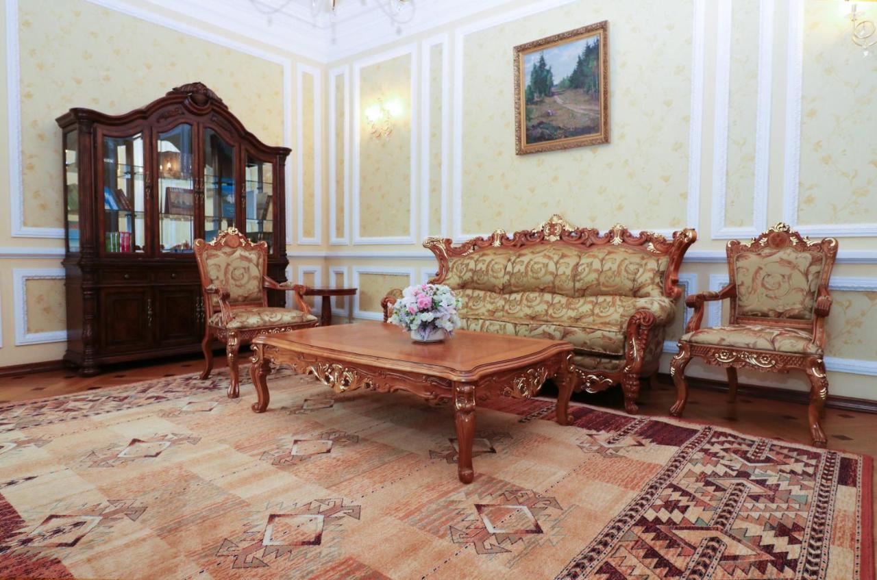 Vip Apartments Dipservice Hall Minsk Ngoại thất bức ảnh