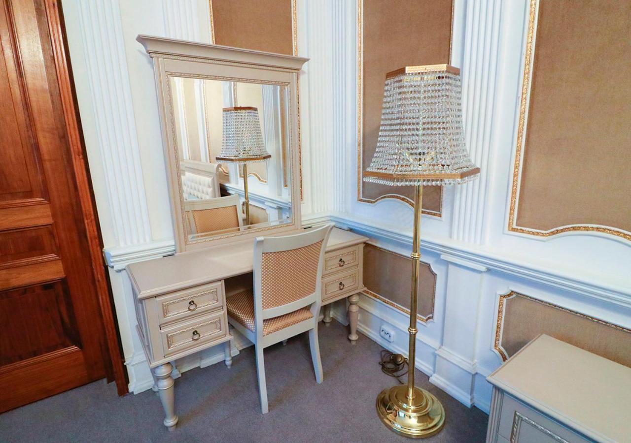 Vip Apartments Dipservice Hall Minsk Ngoại thất bức ảnh