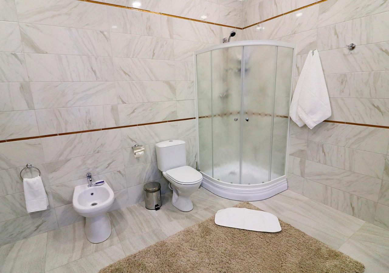 Vip Apartments Dipservice Hall Minsk Ngoại thất bức ảnh